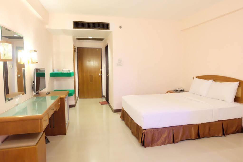Chudchada Place Hat Yai Εξωτερικό φωτογραφία